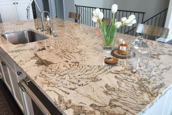 đá hoa cương thành phát