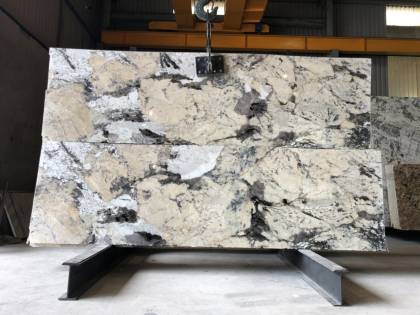 BIANCO GRANITE 2CM